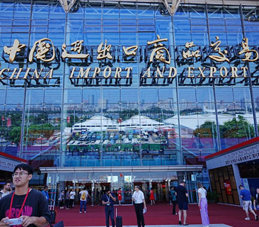 “辉”耀深圳 | 赢咖5电芯为广交会带来“中国绿”，助推绿色低碳发展